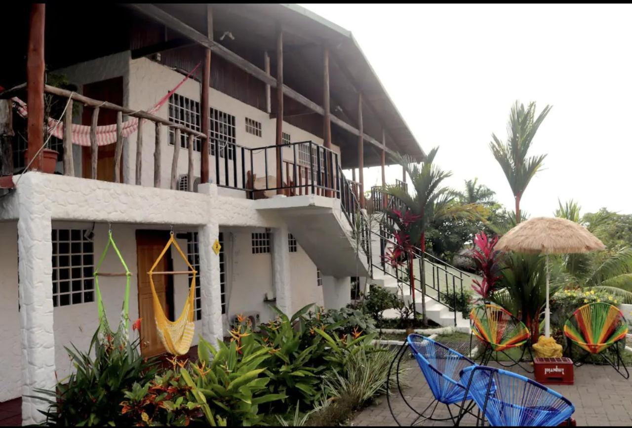Casa Geraldo Bed and Breakfast Manuel Antonio Esterno foto