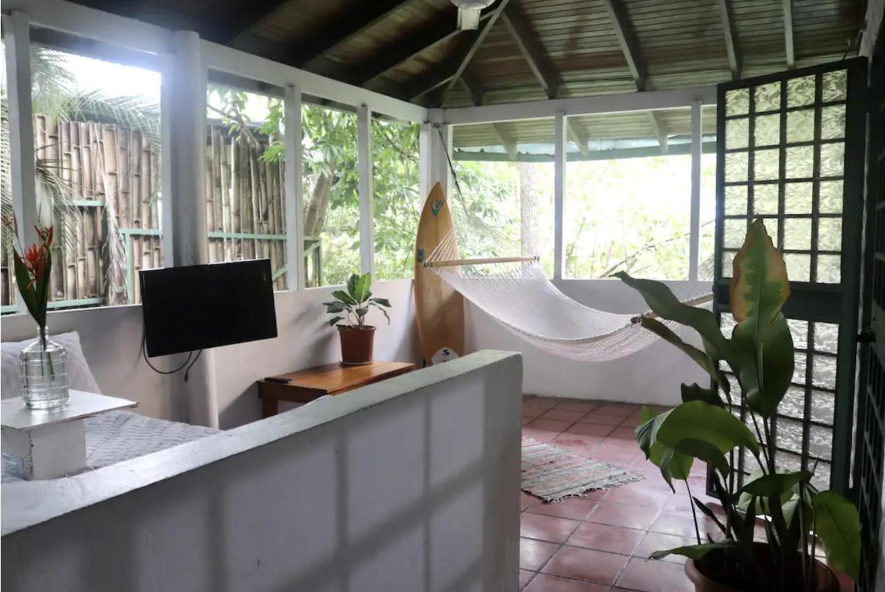 Casa Geraldo Bed and Breakfast Manuel Antonio Esterno foto